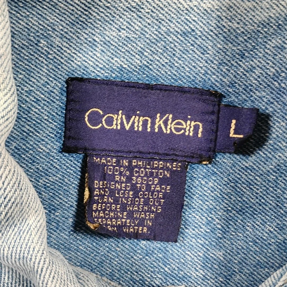 Vintage Calvin Klein Men's Light Wash Denim Trucker Jacket Outerwear Size L